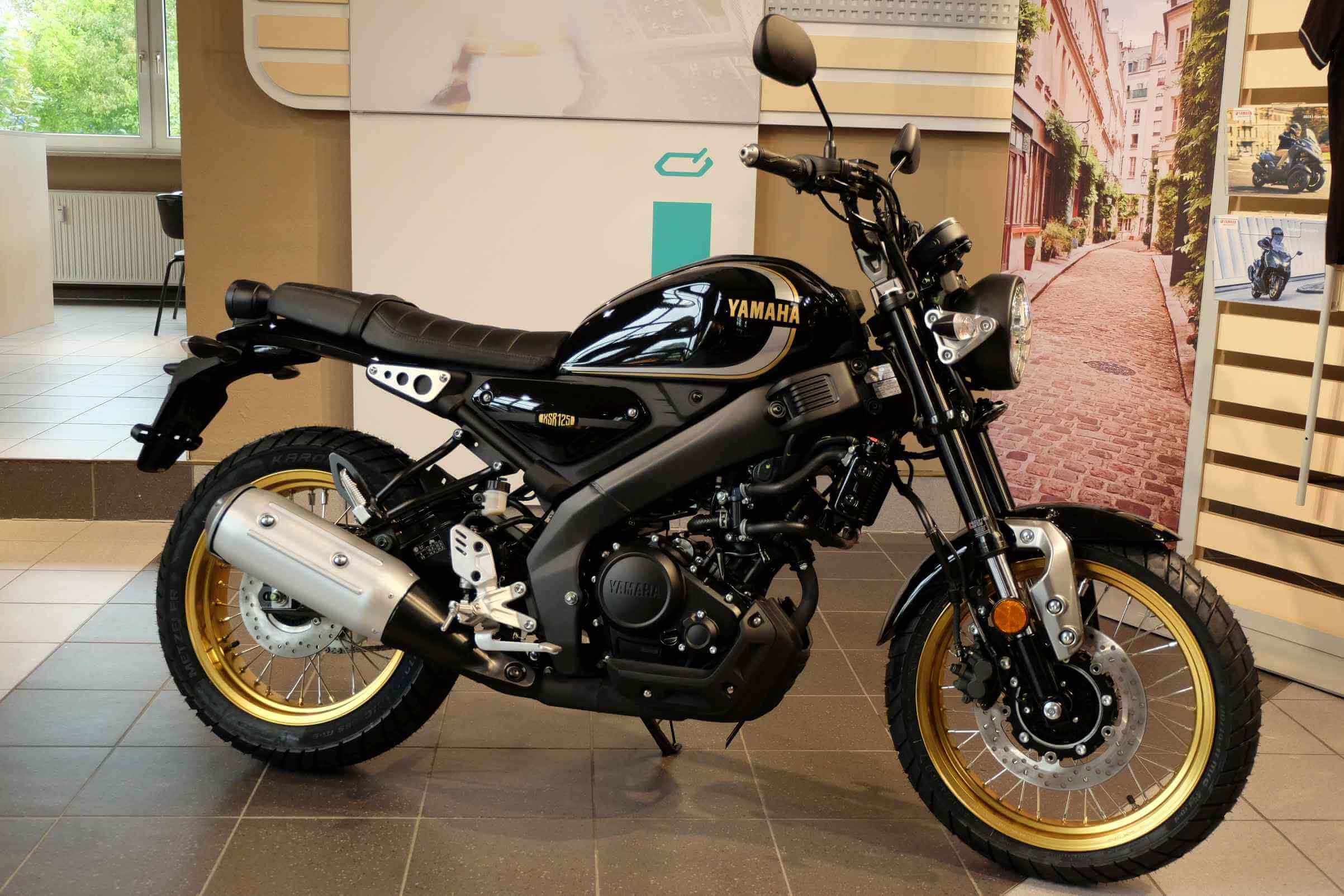 XSR125Legacy.jpg