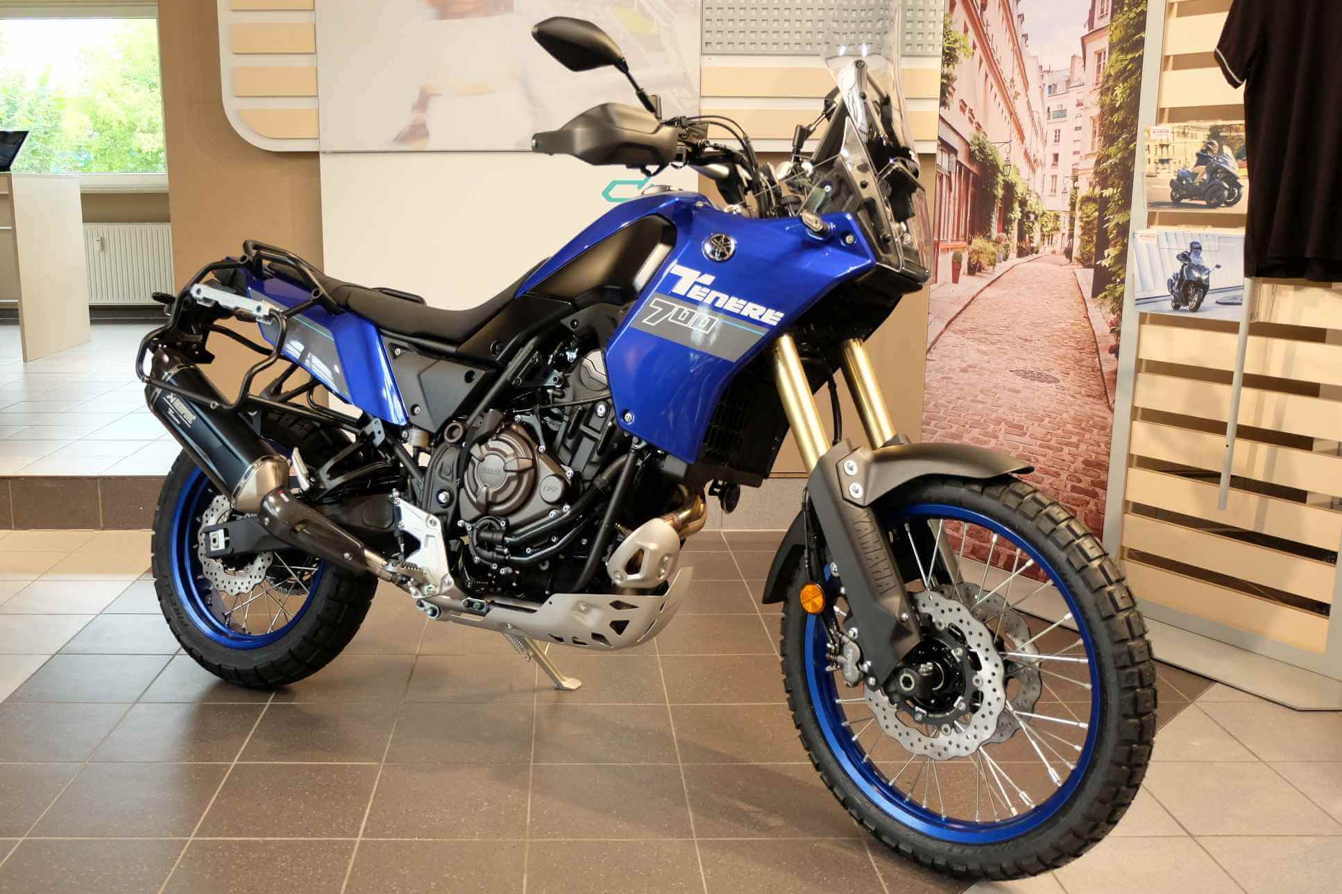 TenereExplorEdition-700-blau.jpg