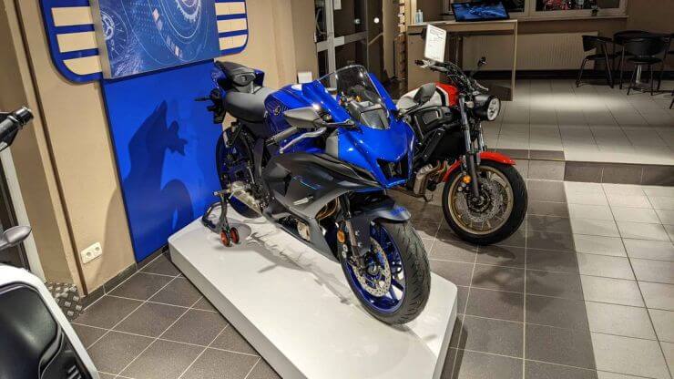 Yamaha R7 Modell 2022 Motorrad Isartal München