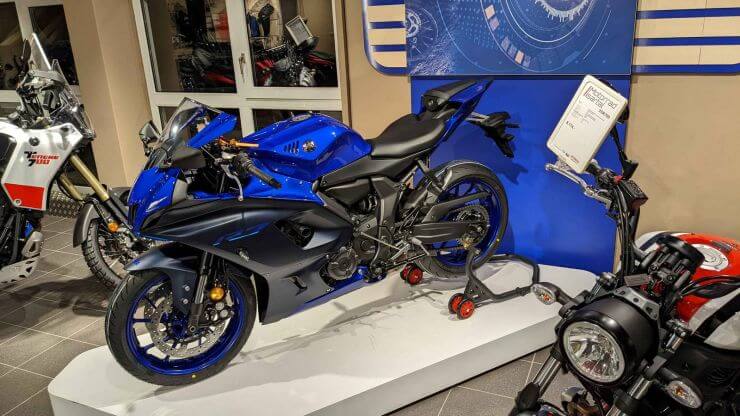 YAMAHA YZF-R7 (35kW) Kaufen